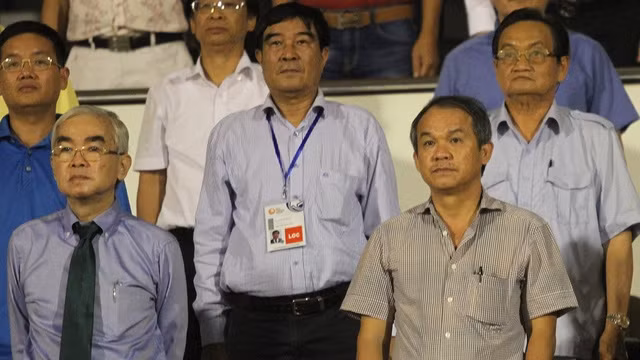 Bầu Đức (phải) luôn có tiếng nói rất mạnh mẽ ở VFF.
