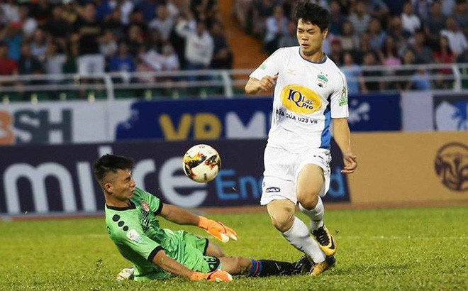 Công Phượng mới có 1 bàn thắng cho HAGL ở V-League, nhưng đã 3 lần "nổ súng" tại cúp Quốc gia.