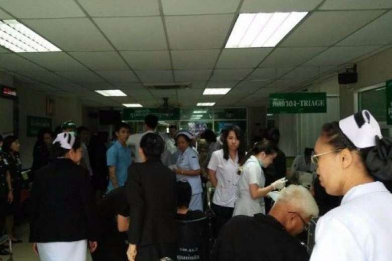 Bên trong bệnh viện Bệnh viện Phramongkutklao sau vụ đánh bom.