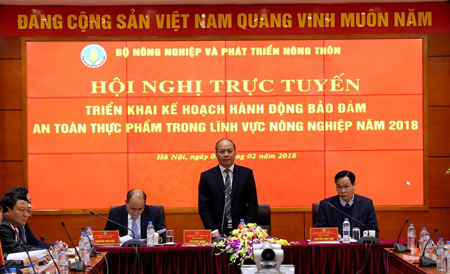 Bộ NN&PTNT tổ chức hội nghị trực tuyến với các địa phương triển khai các chương trình hành động về đảm bảo ATTP năm 2018