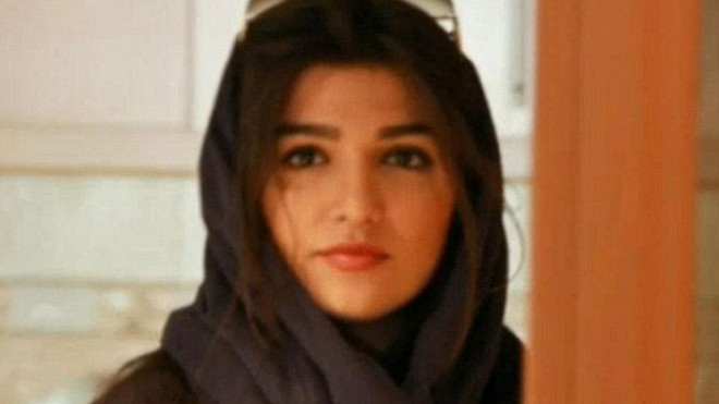 Cô Ghoncheh Ghavami