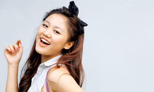 Ca sỹ Văn Mai Hương