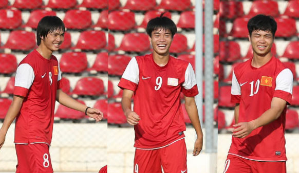 Công Phượng (phải) và các đồng đội ở HA.GL