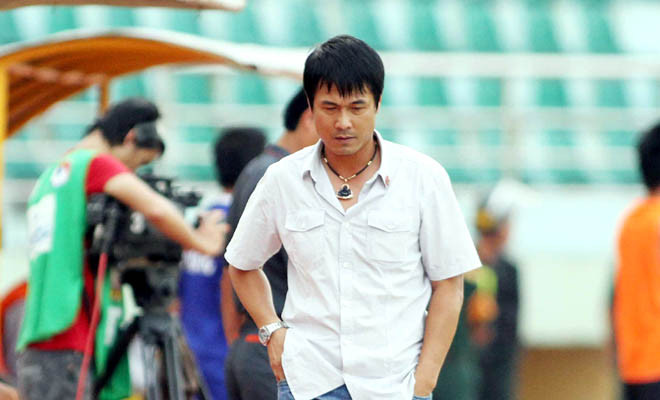 HLV Hữu Thắng nhận được sự ủng hộ của bầu Đức.