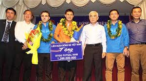 Tuyển futsal nhận thưởng 1,2 tỷ đồng từ VFF.