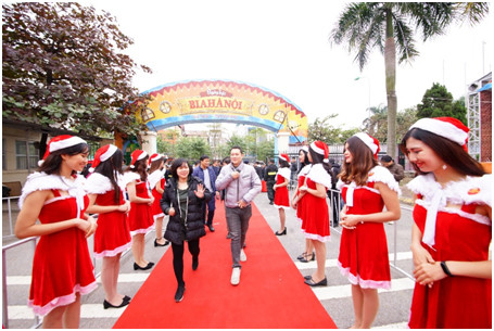 Lễ hội Bia Hà Nội thu hút đông đảo các thực khách yêu văn hóa ẩm thực Hà Nội, cùng tận hưởng trọn vẹn những chầu bia ngon tuyệt