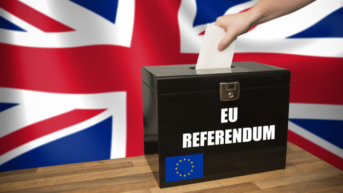 Anh vừa tổ chức cuộc trưng cầu dân ý lịch sử