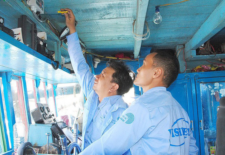 Theo Bộ NN&PTNT đến nay, hơn 82% tàu cá đã lắp các thiết bị giám sát hành trình.