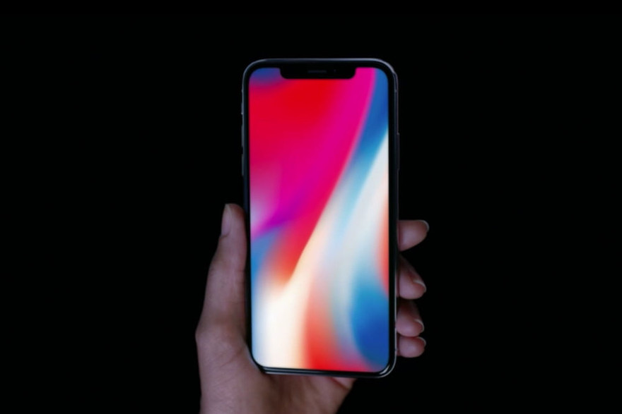 Chiếc iPhone X sẽ được tung ra thị trường hôm nay, 3/11.