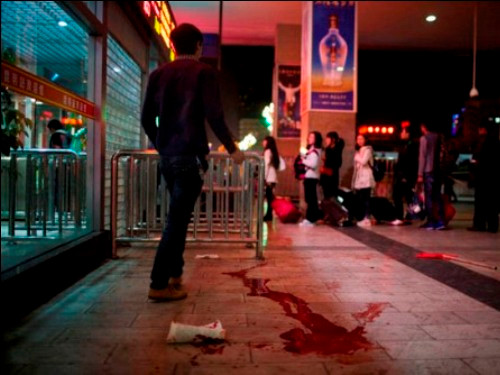 Hiện trường một vụ tấn công khủng bố ở Tân Cương