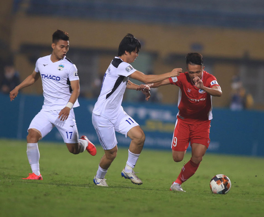V-League 2020 sẽ tiếp tục phải hoãn vì COVID-19.