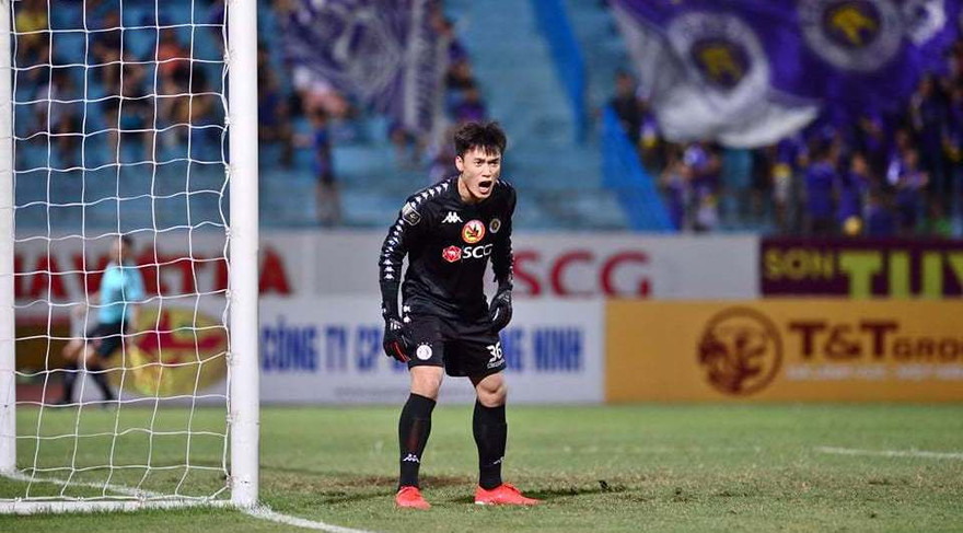 Bùi Tiến Dũng cần được ra sân nhiều hơn để duy trì cảm giác bóng và phong độ.