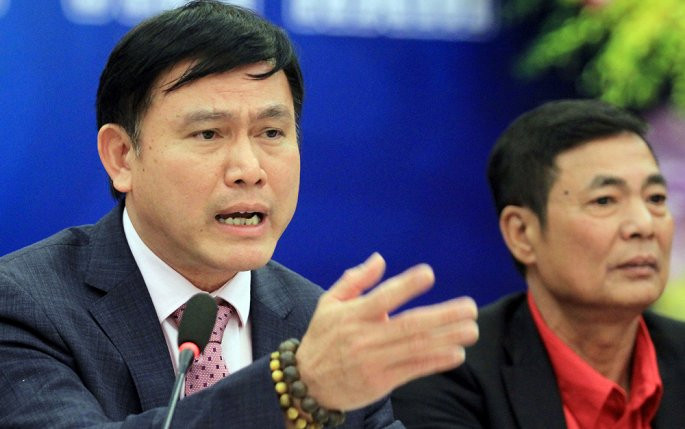 Ông Trần Anh Tú vừa là uỷ viên Thường trực VFF, vừa kiêm chức Chủ tịch HĐQT VPF.