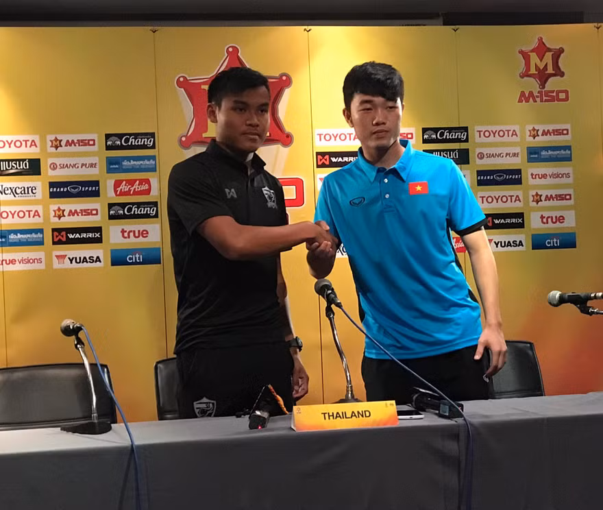 Lương Xuân Trường bỏ ngỏ khả năng thi đấu ở Thai-League từ mùa giải 2018.