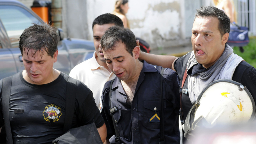 Lính cứu hỏa vẫn chưa hết bàng hoàng sau vụ hỏa hoạn