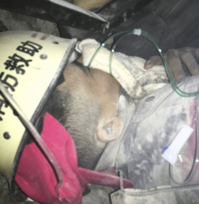 Tian Zeming may mắn sống sót. Ảnh: BBC