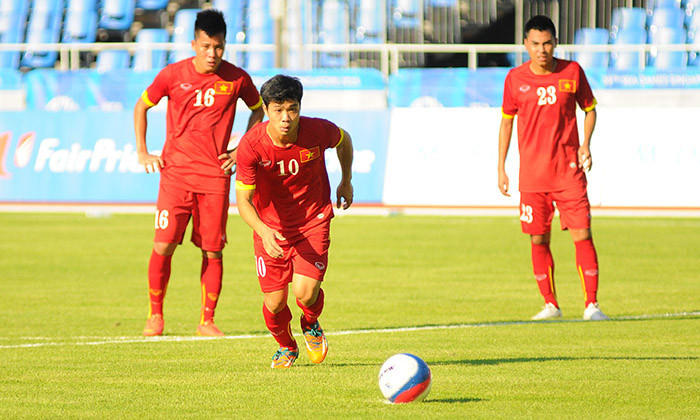 Công Phượng rất hay thực hiện penalty theo kiểu "panenka"
