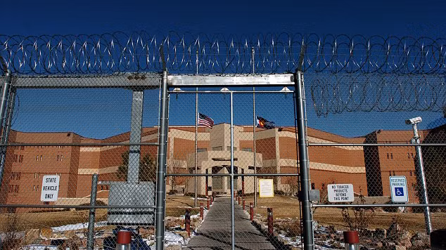 James Holmes từng bị giam giữ ở nhà tù ở thành phố Canon, bang Colorado.