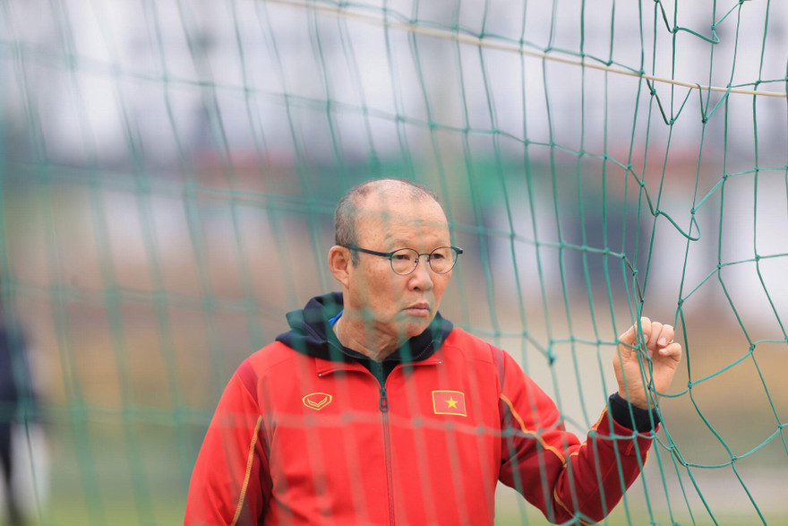 HLV Park Hang Seo sẽ có dịp đánh giá lại lực lượng sau 1 năm liền không thể tập trung các ĐTQG vì dịch COVID-19 (ảnh Anh Tú)