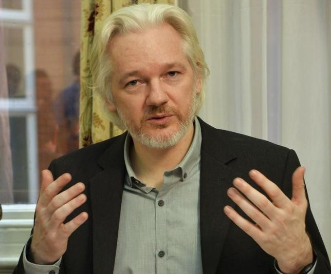 Người sáng lập WikiLeaks Julian Assange