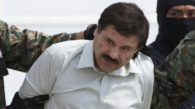 Joaquin Guzman khi bị bắt giữ năm 2014.