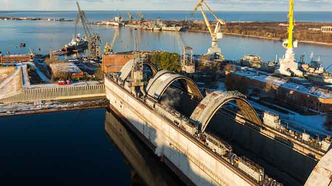 Đột nhập nơi sản xuất tàu ngầm hạt nhân lớn nhất thế giới