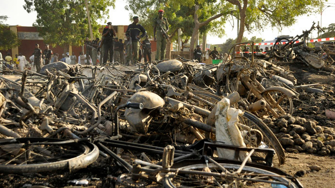 Hiện trường vụ đánh bom (Ảnh: Reuters)