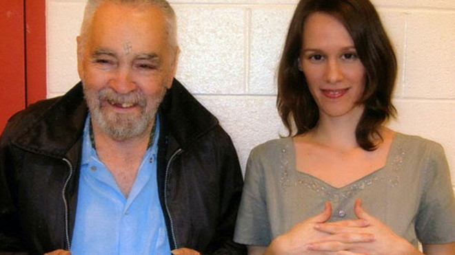 Tù nhân Manson và Burton 