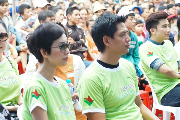 Sao Việt chung tay tham dự “Gắn kết yêu thương”