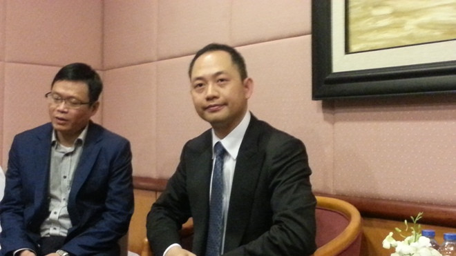 Ông Qiu Heng, Phó Chủ tịch các Mạng TDD của Huawei