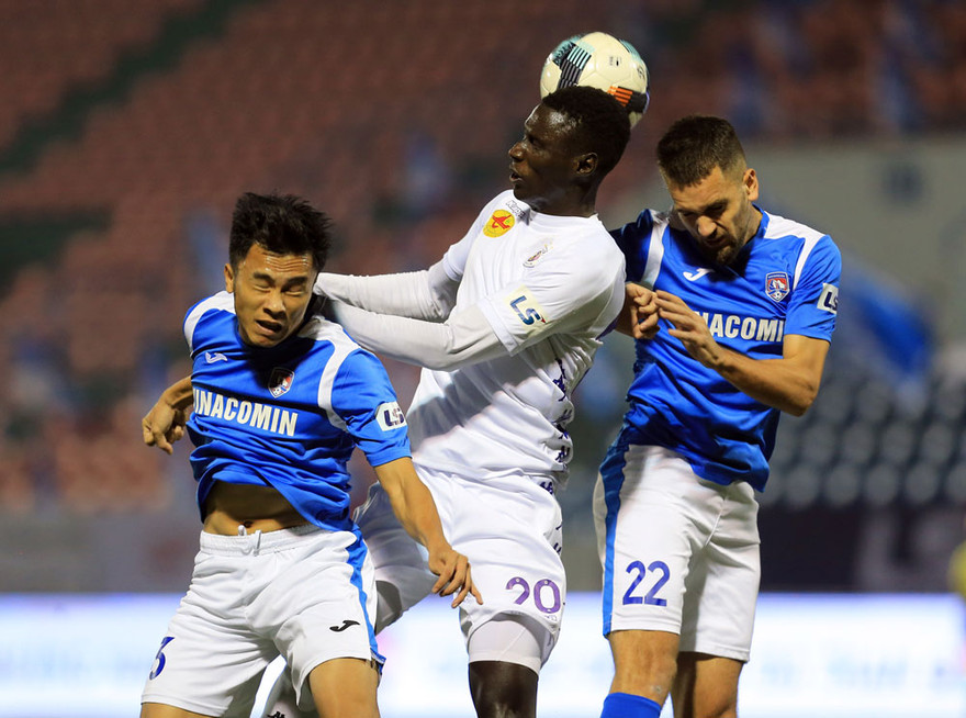 Giải bóng đá VĐQG, LS V-League 2020 sẽ trở lại từ 5/6.