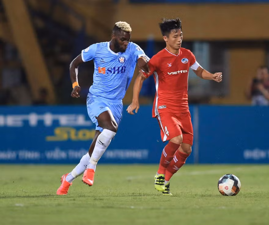 LS V-League 2020 có thể tiếp tục bị hoãn lại vì dịch COVID-19 (ảnh Anh Tú)