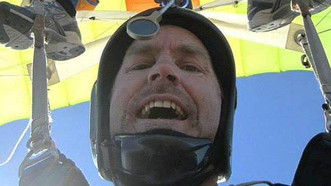 Nạn nhân Michael Vaughan