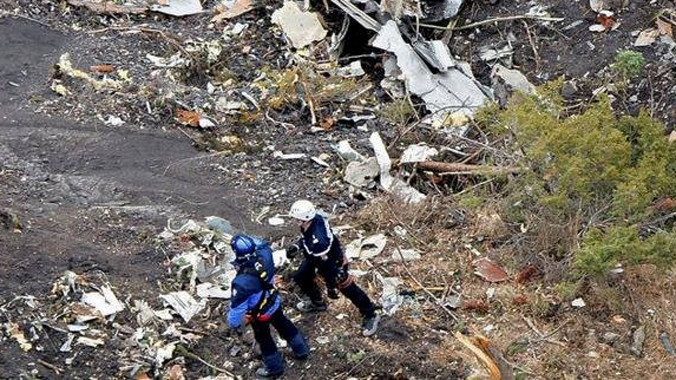 Hiện trường vụ máy bay Airbus 320 của hãng hàng không Airbus 320