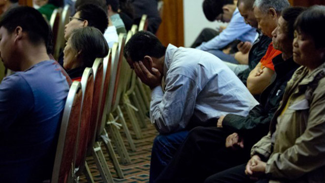 Malaysia đóng cửa trung tâm hỗ trợ thân nhân MH370