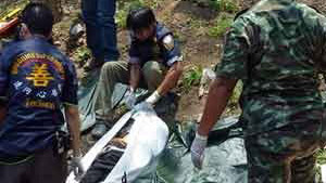 Thi thể nạn nhân thiệt mạng tại hiện trường (Ảnh: News24)