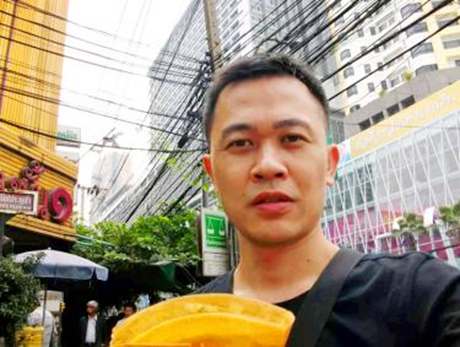 Cơ trưởng Liao Jiangzhong