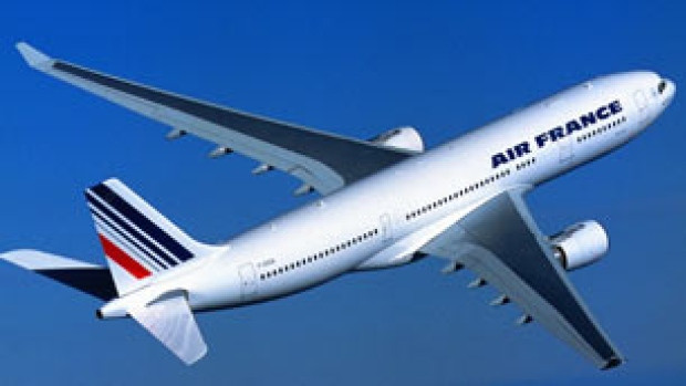 Máy bay Pháp hạ cánh khẩn cấp ở Nga