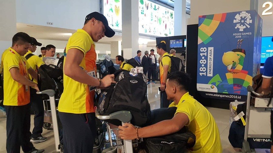 Tuyển Olympic Việt Nam đã có mặt tại Indonesia. Ảnh Linh Linh