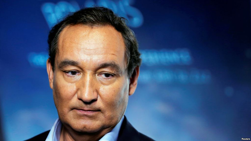 CEO của hãng hàng không United Airlines, ông Oscar Munoz.