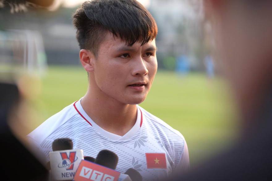 Nguyễn Quang Hải và các đồng đội sẽ có thử thách khó khăn trước Triều Tiên vào ngày mai, 16/1.