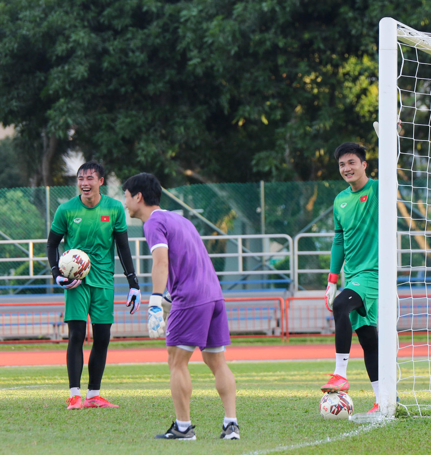 HLV Park Hang-seo đang muốn các học trò có tâm lý thoải mái nhất cho hành trình bảo vệ ngôi vô địch AFF Cup 2020. (ảnh Anh Đoàn)