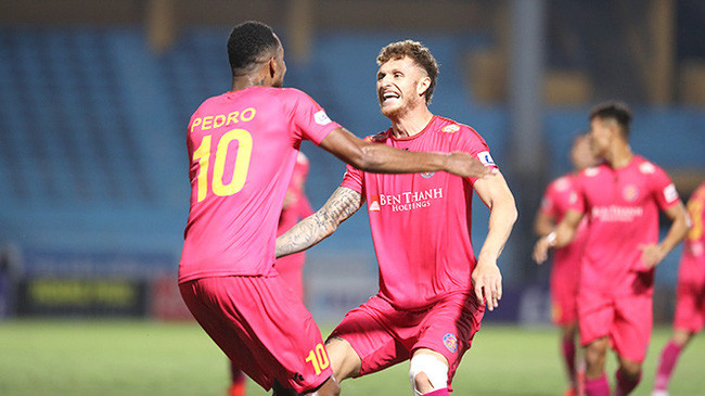 CLB Hà Nội gián tiếp làm suy giảm sức mạnh Sài Gòn FC khi chiêu mộ chân sút Geovane Magno.