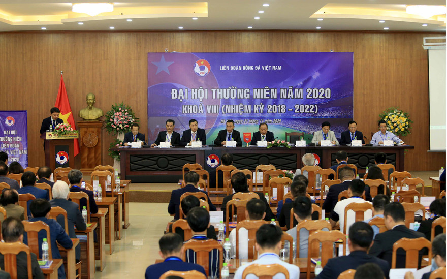 Các tinh hoa của bóng đá Việt Nam ngại xuất hiện trước ánh mắt báo chí và dư luận?