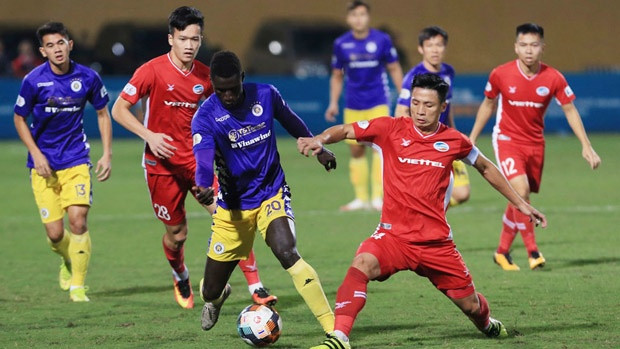 Viettel và CLB Hà Nội, CLB nào sẽ được xướng tên trên ngôi vô địch LS V-League 2020 chiều nay?