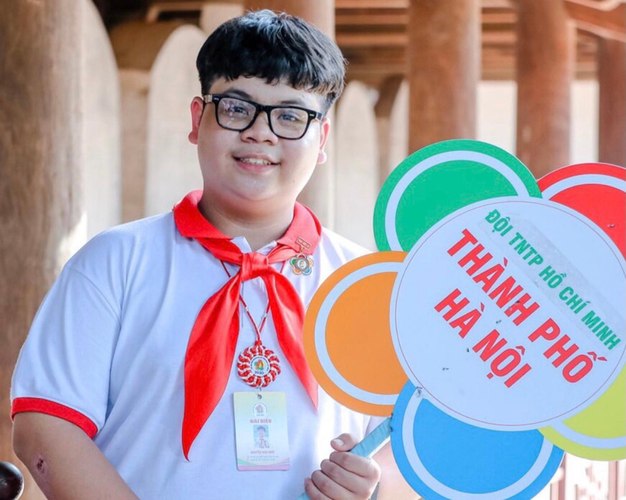 Nguyễn Như Khôi là đại sứ môi trường toàn quốc; quản lý 43 CLB Hòa nhập xanh Tập đoàn Tôi yêu môi trường; Chủ tịch Hội đồng trẻ em TP Hà Nội.