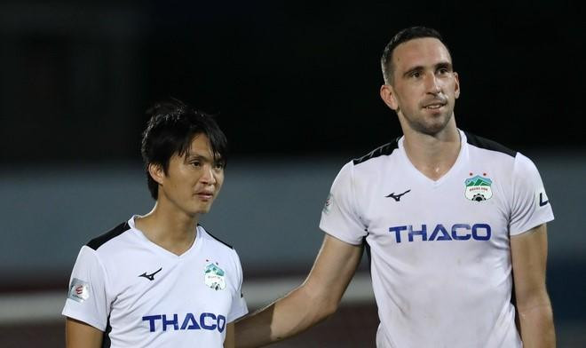 HAGL thanh lý hợp đồng với Damir Memovic ngay khi có tin VFF thông qua chủ trương dừng LS V-League 2021. 