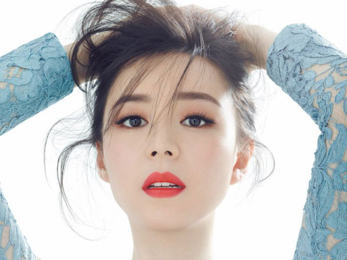 Sao Hoa ngữ khoe ảnh đẹp rạng ngời