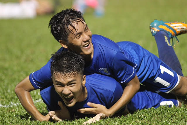 Niềm vui chiến thắng của các cầu thủ PVF