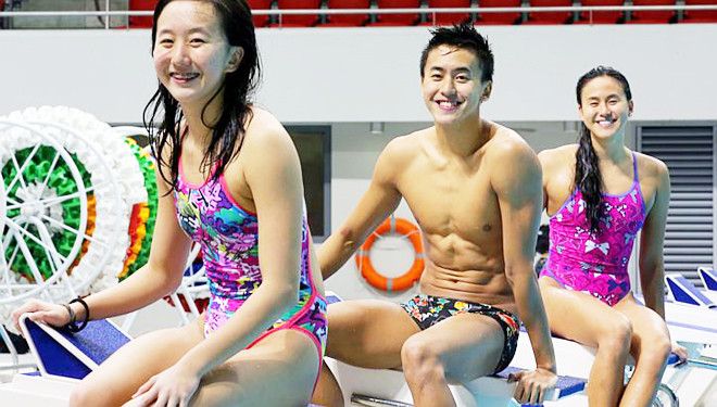 Ba anh, chị em gái nhà Quah Jing Wen. Ánh Viên của Việt Nam sẽ phải 1 mình đấu hai kình ngư nữ Singapore. 